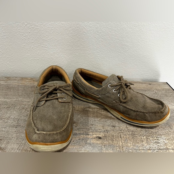 Sketchers relaxed fit air cooled memory foam loafer size 12 - Picture 3 of 6